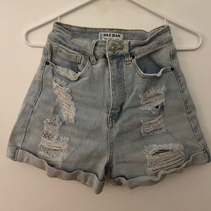 super cute medium wash jean shorts (size s)